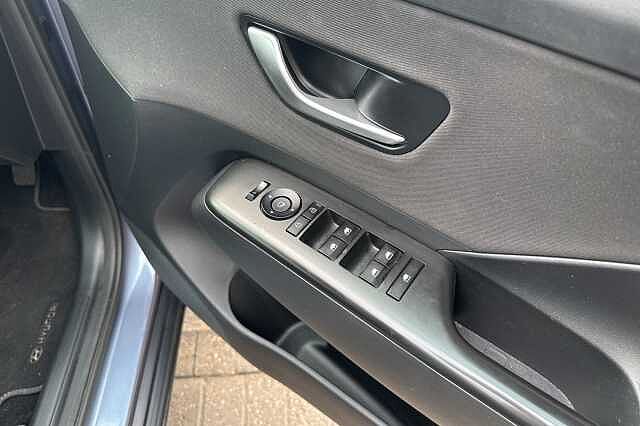 Hyundai KONA 1.6 GDi Hybrid Advance 5dr DCT