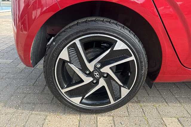 Hyundai i10 1.2 MPi Premium 5dr