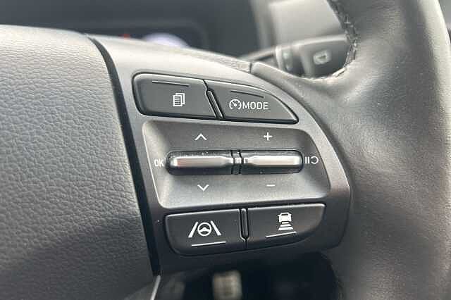 Hyundai KONA 150kW Premium 64kWh 5dr Auto