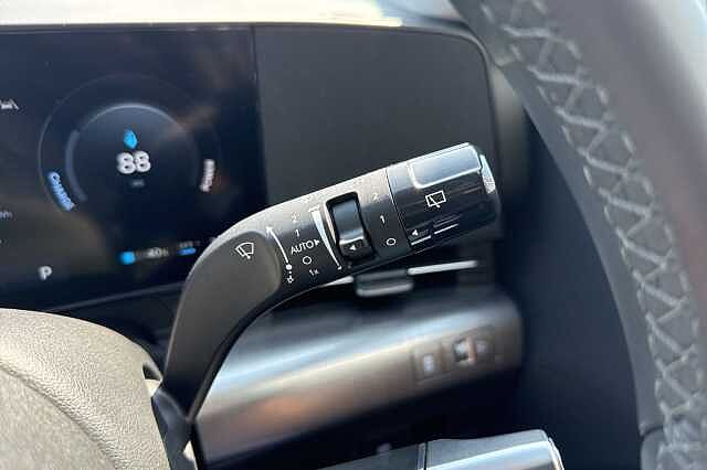 Hyundai KONA 115kW Advance 48kWh 5dr Auto