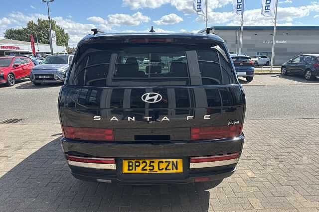 Hyundai SANTA FE 1.6 TGDi Plug-in Hybrid Ultimate 5dr 4WD Auto