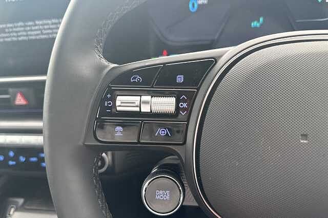 Hyundai IONIQ 6 E (228ps) Premium 77kWh (Single Motor) RWD
