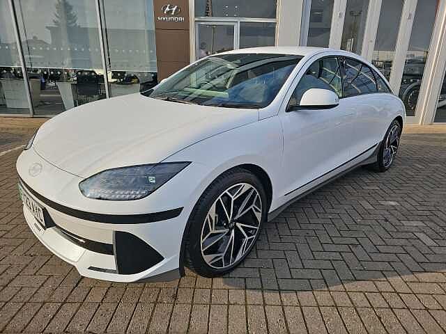 Hyundai IONIQ 6 E (228ps) Premium 77kWh (Single Motor) RWD