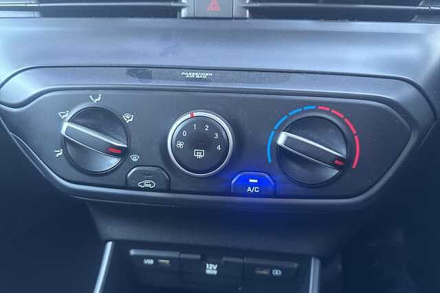 Hyundai BAYON 1.0 TGDi 48V MHEV SE Connect 5dr