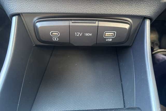 Hyundai i20 1.0T GDi 90 Black Line 5dr