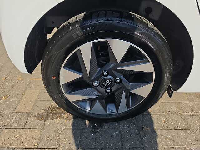 Hyundai i10 1.0 [63] Advance 5dr [Nav]