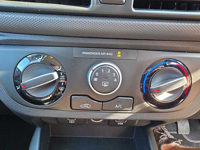 Hyundai i10 1.0 [63] Advance 5dr [Nav]
