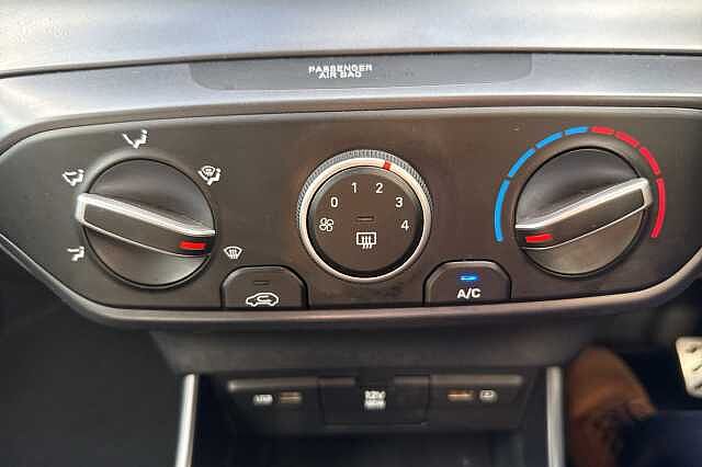 Hyundai BAYON 1.0 TGDi 48V MHEV SE Connect 5dr DCT