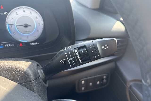 Hyundai i20 1.0T GDi Premium 5dr DCT