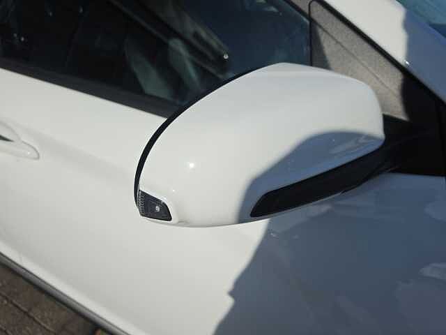 Hyundai KONA 1.6 GDi Hybrid Ultimate 5dr DCT