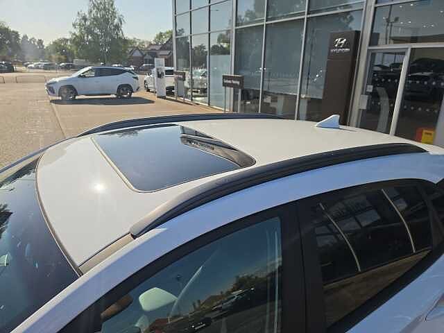 Hyundai KONA 1.6 GDi Hybrid Ultimate 5dr DCT