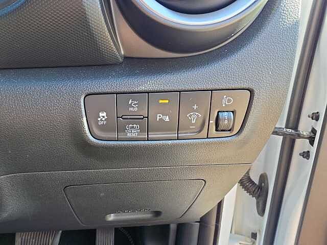 Hyundai KONA 1.6 GDi Hybrid Ultimate 5dr DCT
