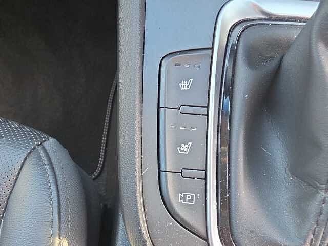 Hyundai KONA 1.6 GDi Hybrid Ultimate 5dr DCT