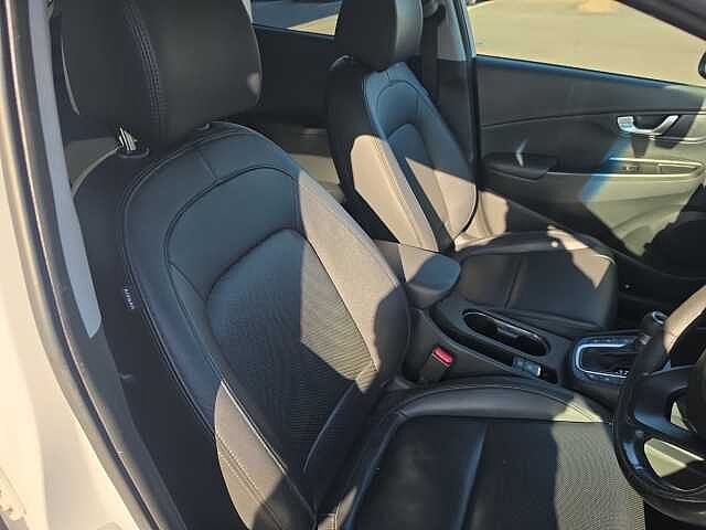 Hyundai KONA 1.6 GDi Hybrid Ultimate 5dr DCT