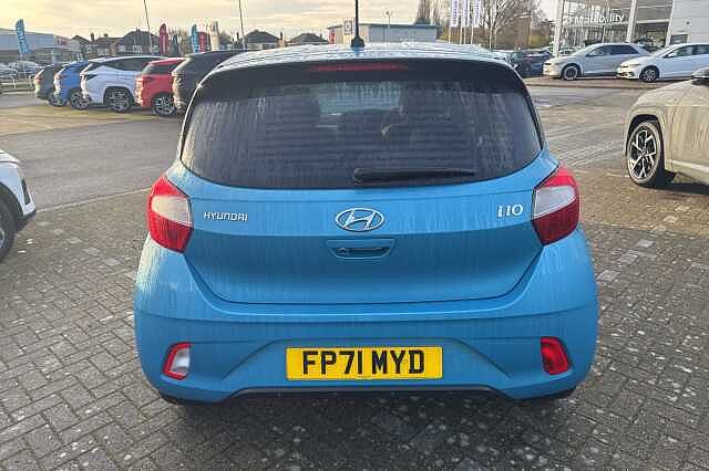 Hyundai i10 1.0 MPi Premium 5dr