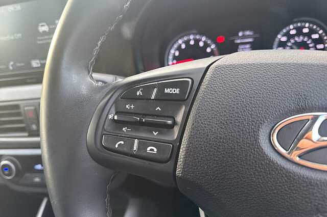 Hyundai i10 1.0 MPi Premium 5dr