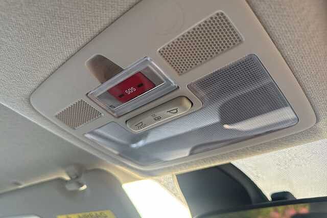 Hyundai i10 1.0 MPi Premium 5dr